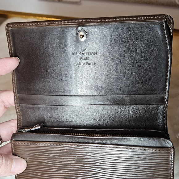 Louis Vuitton Brown Epi Leather Porte Monnaie Wallet - Picture 5 of 11